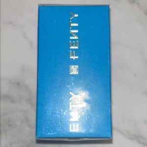 Fenty Fr*gr*nce in Box